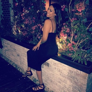 La La Anthony feet photo thumbnail