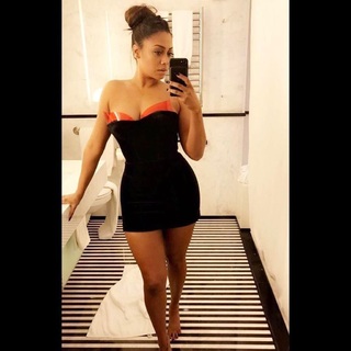 La La Anthony feet photo thumbnail