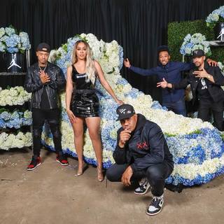 La La Anthony feet photo thumbnail