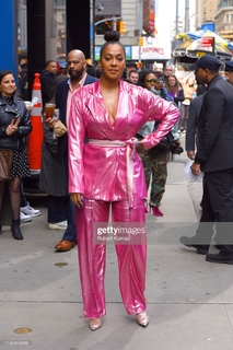 La La Anthony feet photo thumbnail