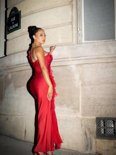 La La Anthony feet photo 3