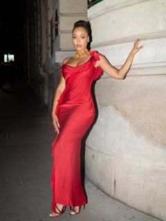 La La Anthony feet photo 1