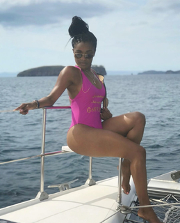 LaToya Tonodeo feet photo 1