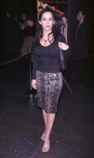 Lacey Chabert feet photo thumbnail