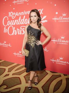 Lacey Chabert feet photo 3