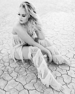 Lacey Schwimmer feet photo 2