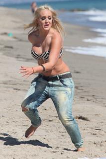 Lacey Schwimmer feet photo 2