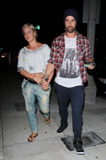 Lacey Schwimmer feet photo 19