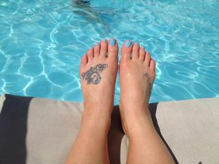Lacey Schwimmer feet photo 10