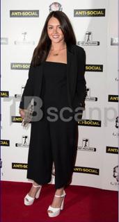 Lacey Turner feet photo thumbnail