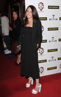 Lacey Turner feet photo thumbnail