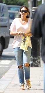 Lacey Turner feet photo thumbnail