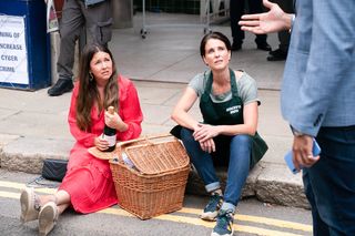 Lacey Turner feet photo thumbnail