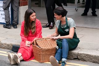 Lacey Turner feet photo thumbnail