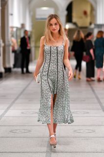 Lady Amelia Windsor feet photo 14