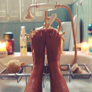 Lady Amelia Windsor feet photo 2