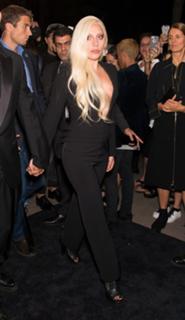 Lady Gaga feet photo thumbnail