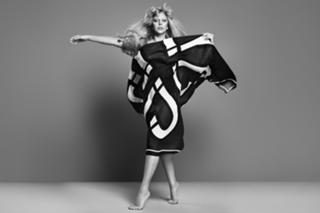 Lady Gaga feet photo thumbnail