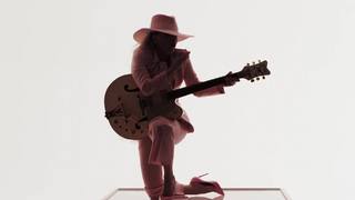 Lady Gaga feet photo thumbnail