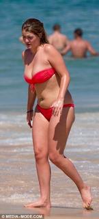Lady Kitty Spencer feet photo 12