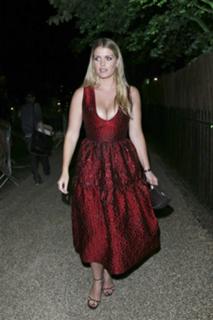 Lady Kitty Spencer feet photo 14