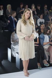 Lady Kitty Spencer feet photo 13