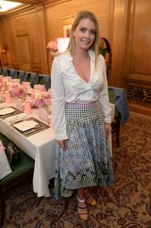 Lady Kitty Spencer feet photo 6