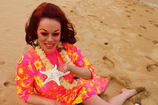Lady Miss Kier feet photo 14