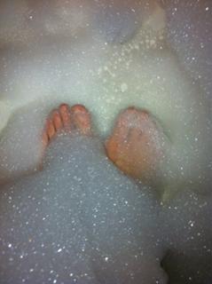 Lady Sovereign feet photo 6