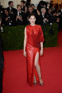 Laetitia Casta feet photo thumbnail