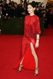 Laetitia Casta feet photo thumbnail