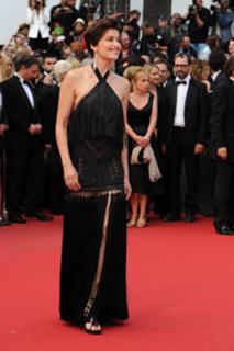 Laetitia Casta feet photo thumbnail