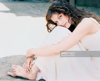 Laetitia Casta feet photo thumbnail