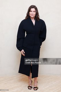 Laetitia Casta feet photo thumbnail
