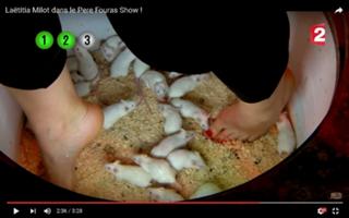 Laetitia Milot feet photo thumbnail