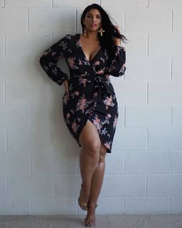 Laetitia Thomas feet photo 16