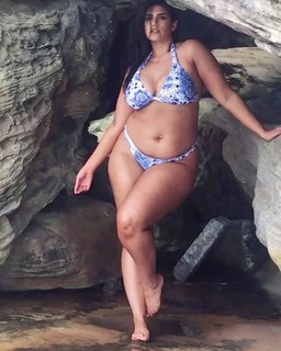 Laetitia Thomas feet photo 20