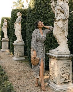 Laetitia Thomas feet photo 3