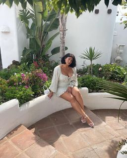 Laetitia Thomas feet photo 19
