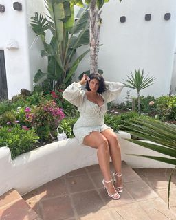 Laetitia Thomas feet photo 18