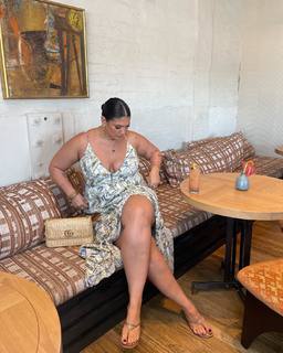 Laetitia Thomas feet photo 4