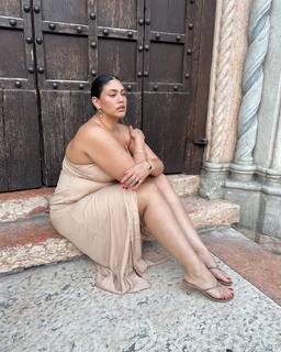 Laetitia Thomas feet photo 15
