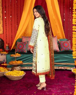 Laiba Khan feet photo 5