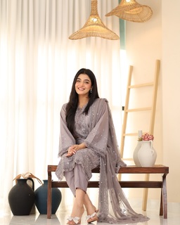 Laiba Khan feet photo 13