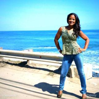 Laila Ali feet photo thumbnail