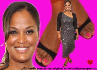 Laila Ali feet photo thumbnail