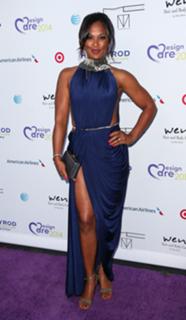 Laila Ali feet photo thumbnail