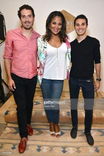 Laila Ali feet photo thumbnail