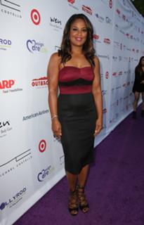 Laila Ali feet photo thumbnail