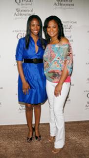 Laila Ali feet photo thumbnail